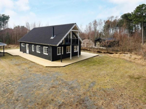8 person holiday home in L s Læsø